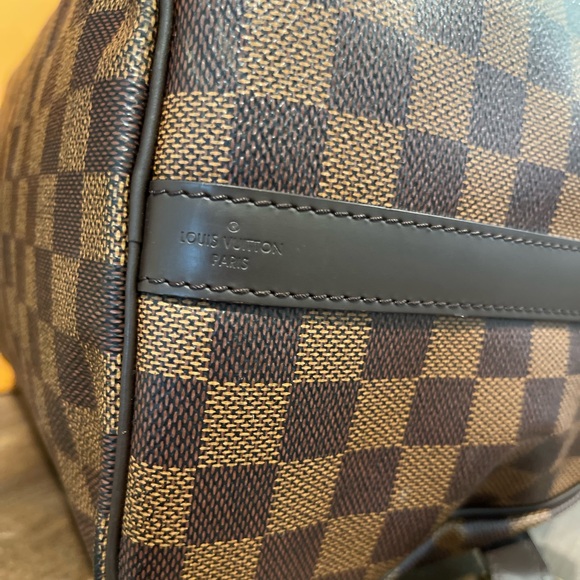 Authentic Louis Vuitton Speedy Bandoulière 30 Damier Ebene - Picture 5 of 13